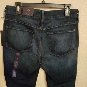 NWT--NYDJ ankle jeans MSRP $110 size 12